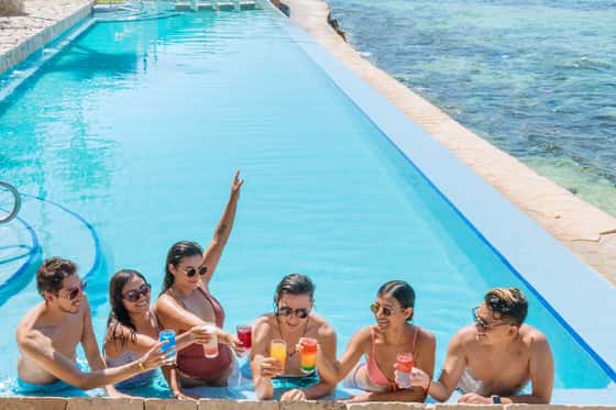 Garrafon Reef Park & Beach Club