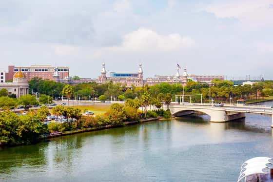 Hotel Tampa Riverwalk