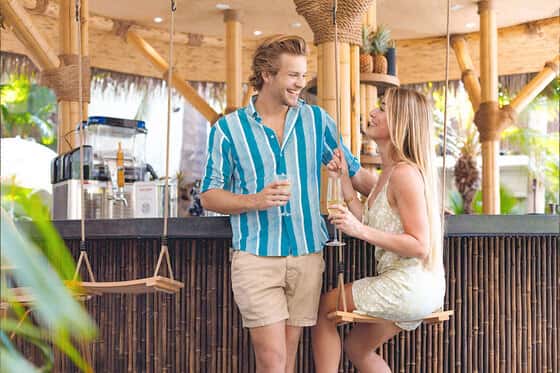 White Sands Hotel