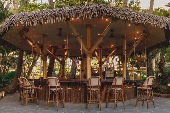 White Sands Hotel