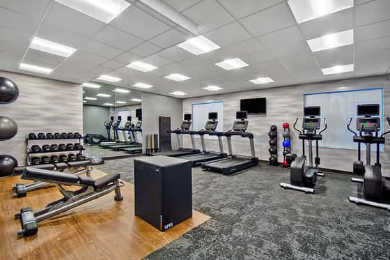 Fairfield Inn & Suites Orlando at FLAMINGO CROSSINGS® Town Center