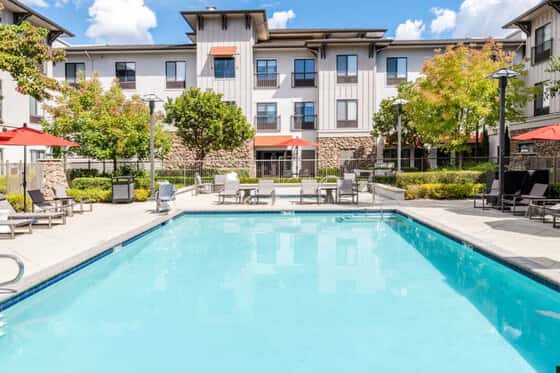Hampton Inn & Suites Windsor - Sonoma Wine Country