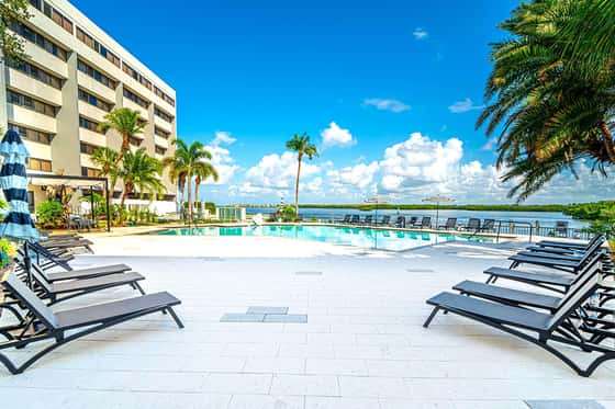 DoubleTree by Hilton Tampa Rocky Point Waterfront