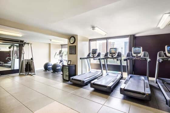 DoubleTree by Hilton Hotel & Suites Houston by the Galleria