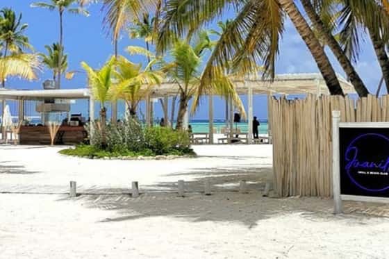 Juanillo Grill & Beach Club