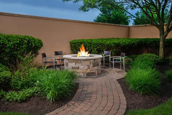 Sonesta Select Allentown Bethlehem Airport