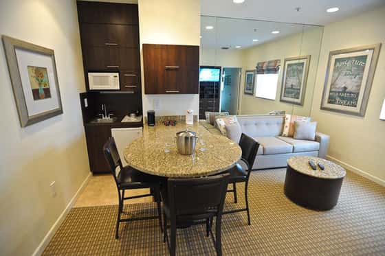 Crystal Beach Suites Miami Oceanfront Hotel
