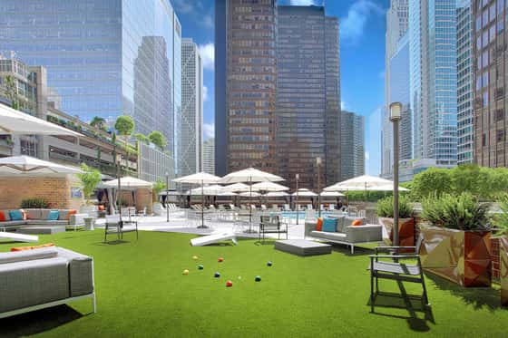 DoubleTree by Hilton Hotel Chicago - Magnificent Mile