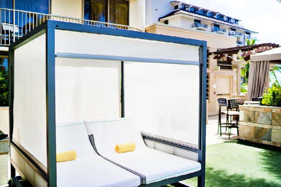 Embassy Suites by Hilton Waikiki Beach Walk