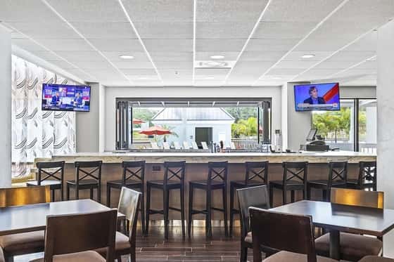 Holiday Inn St. Petersburg West