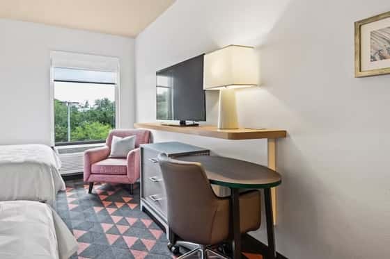 Holiday Inn St. Petersburg West