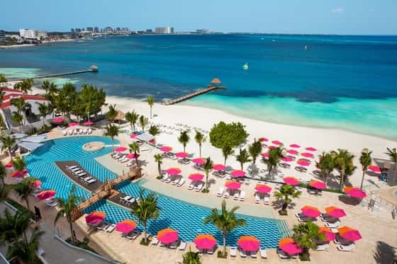 Breathless Cancún Soul Resort & Spa, All-Inclusive Resort