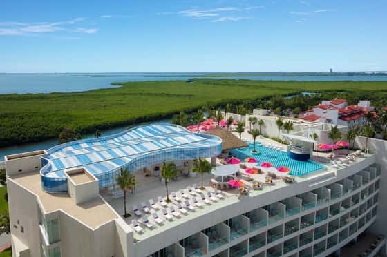 Breathless Cancún Soul Resort & Spa, All-Inclusive Resort