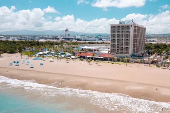 Courtyard by Marriott Isla Verde Beach Resort