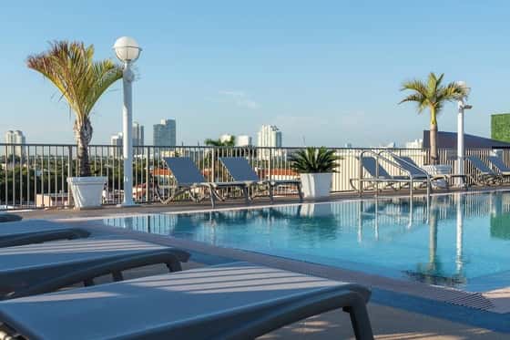 Courtyard Miami Beach South Beach