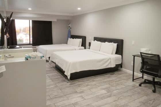 Capri Suites Anaheim