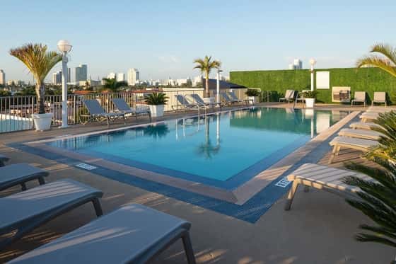 Courtyard Miami Beach South Beach
