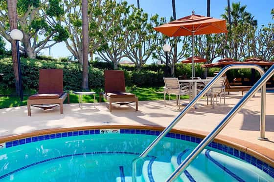 DoubleTree by Hilton Hotel Carson