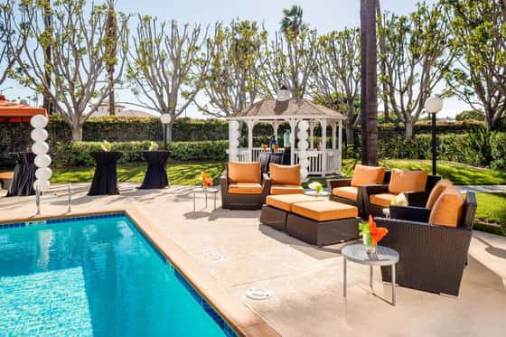 DoubleTree by Hilton Hotel Carson