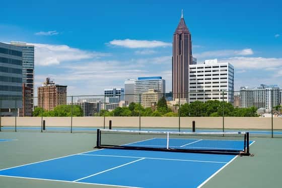 Hilton Atlanta: Pool & Spa Day Pass Atlanta | ResortPass