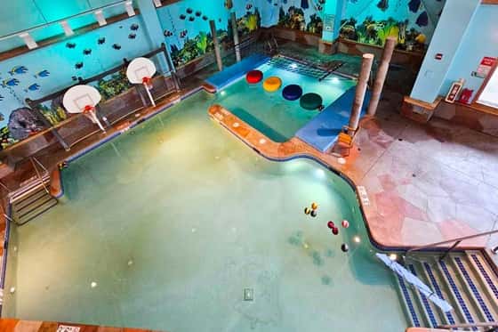 Waterpark of New England DoubleTree by Hilton Hotel Boston North Shore