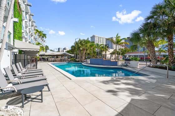 The Garden Hotel & Resort