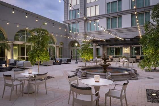 Renaissance Tampa International Plaza Hotel