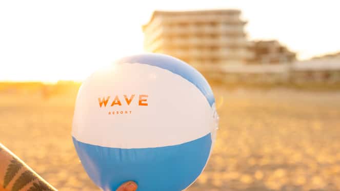 Wave Resort