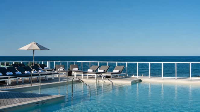 Wave Resort