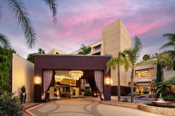 Avenue of the Arts Costa Mesa, A Tribute Portfolio Hotel