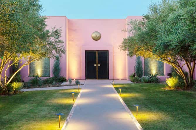 Sands Hotel & Spa