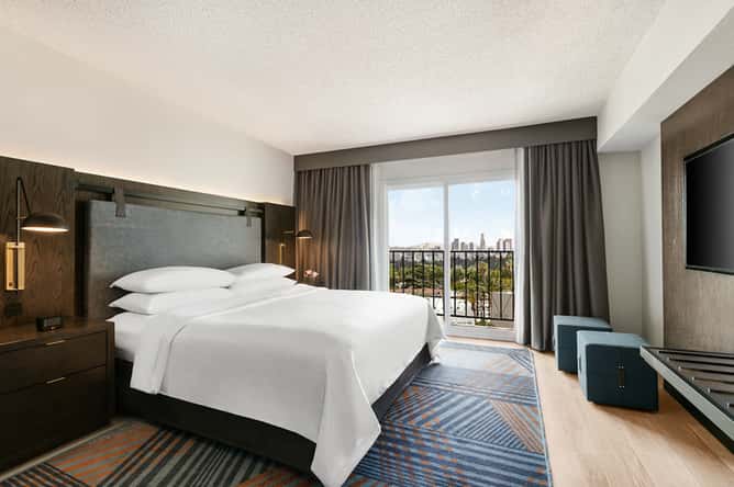 Embassy Suites by Hilton Los Angeles Downey