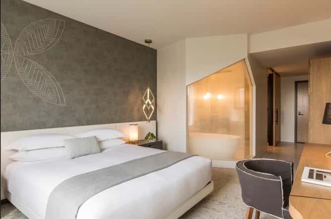 Kimpton La Peer Hotel