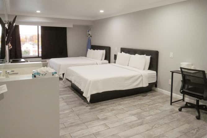 Capri Suites Anaheim