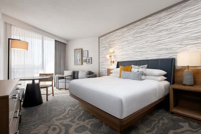 Sheraton San Diego Resort