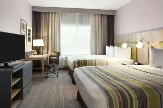 Country Inn & Suites by Radisson Bismarck Waterpark