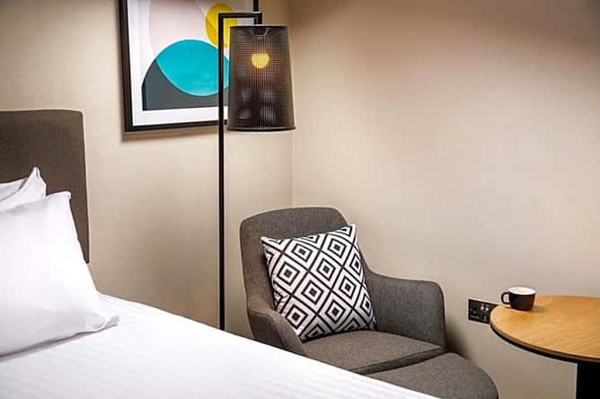 Holiday Inn Manchester Airport