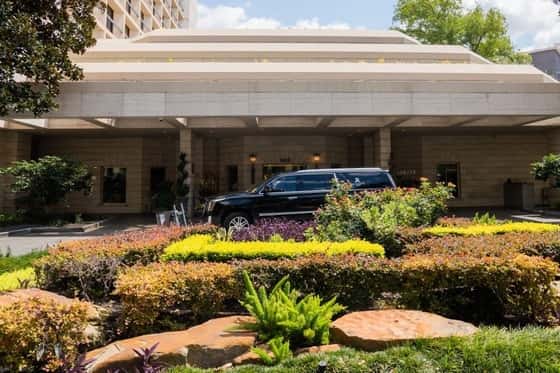 Houston Grand Hotel - River Oaks