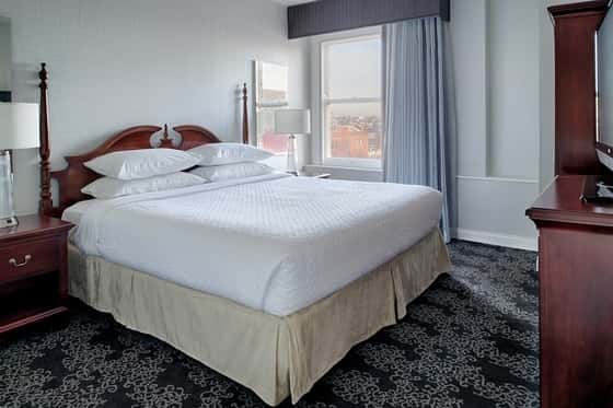 Embassy Suites by Hilton Portland Downtown