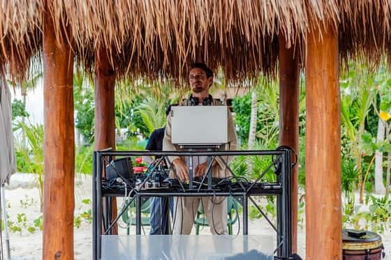 AMAI Beach Club - All Inclusive