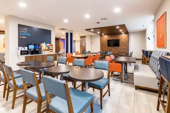Holiday Inn Express Van Nuys