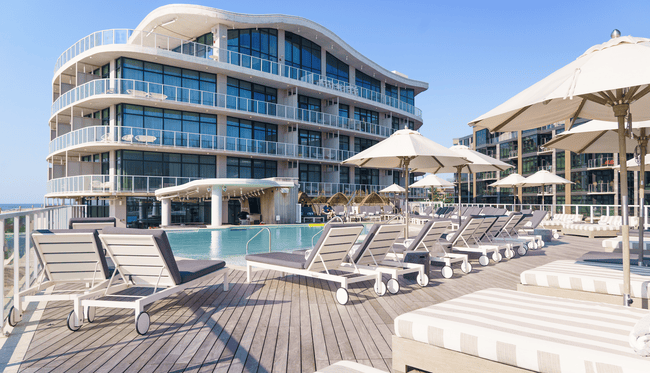 Wave Resort