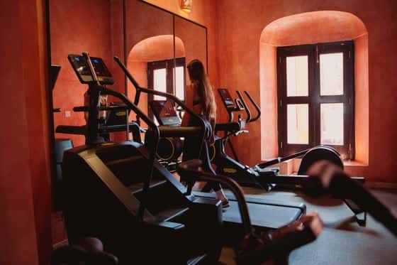 Las Ruinas Bathhouse and Gym