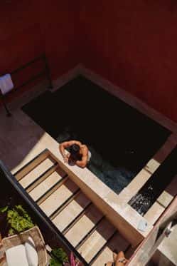 Las Ruinas Bathhouse and Gym