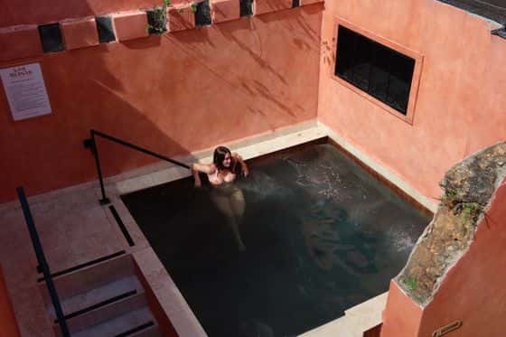 Las Ruinas Bathhouse and Gym