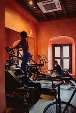 Las Ruinas Bathhouse and Gym