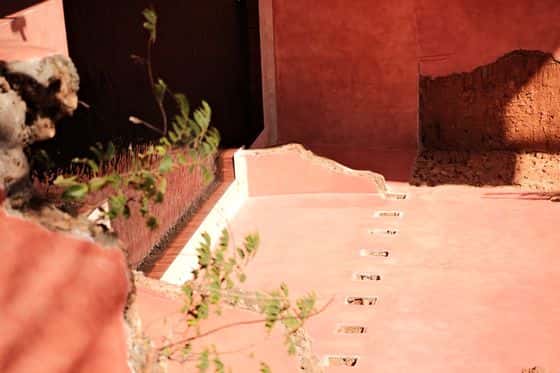 Las Ruinas Bathhouse and Gym