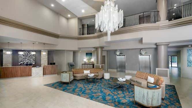 DoubleTree by Hilton West Palm Beach Airport