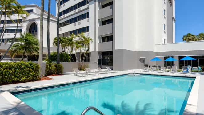 DoubleTree by Hilton West Palm Beach Airport