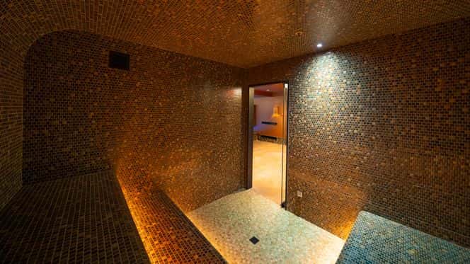 Umvelt Bathhouse